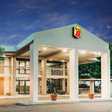 Super 8 By Wyndham Ozona Hotell Exteriör bild