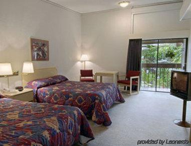 Super 8 By Wyndham Ozona Hotell Rum bild